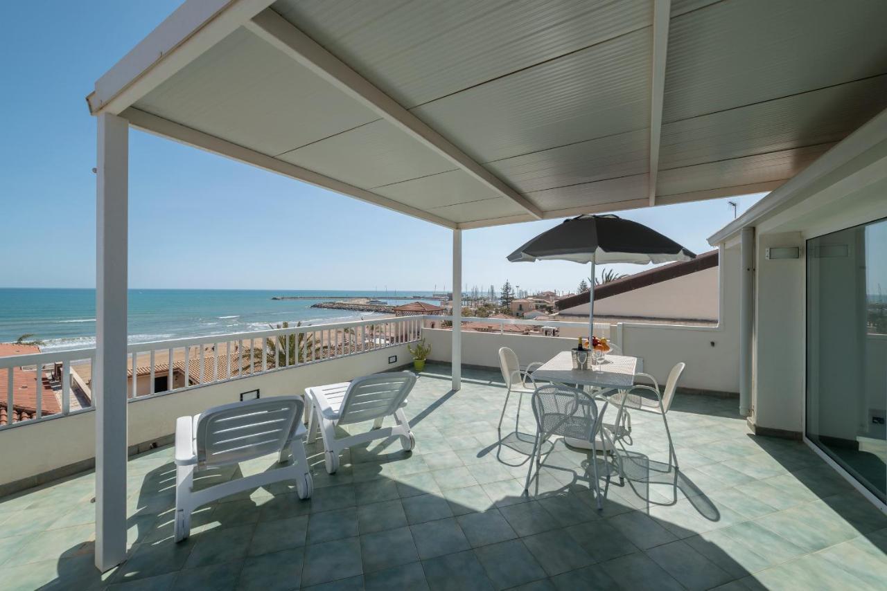 Archimede, Appartamento Con Vista In Centro A Marina Di Ragusa Εξωτερικό φωτογραφία