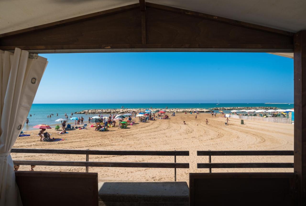 Archimede, Appartamento Con Vista In Centro A Marina Di Ragusa Εξωτερικό φωτογραφία